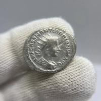 Antoniniano di Gordiano III thumb 1