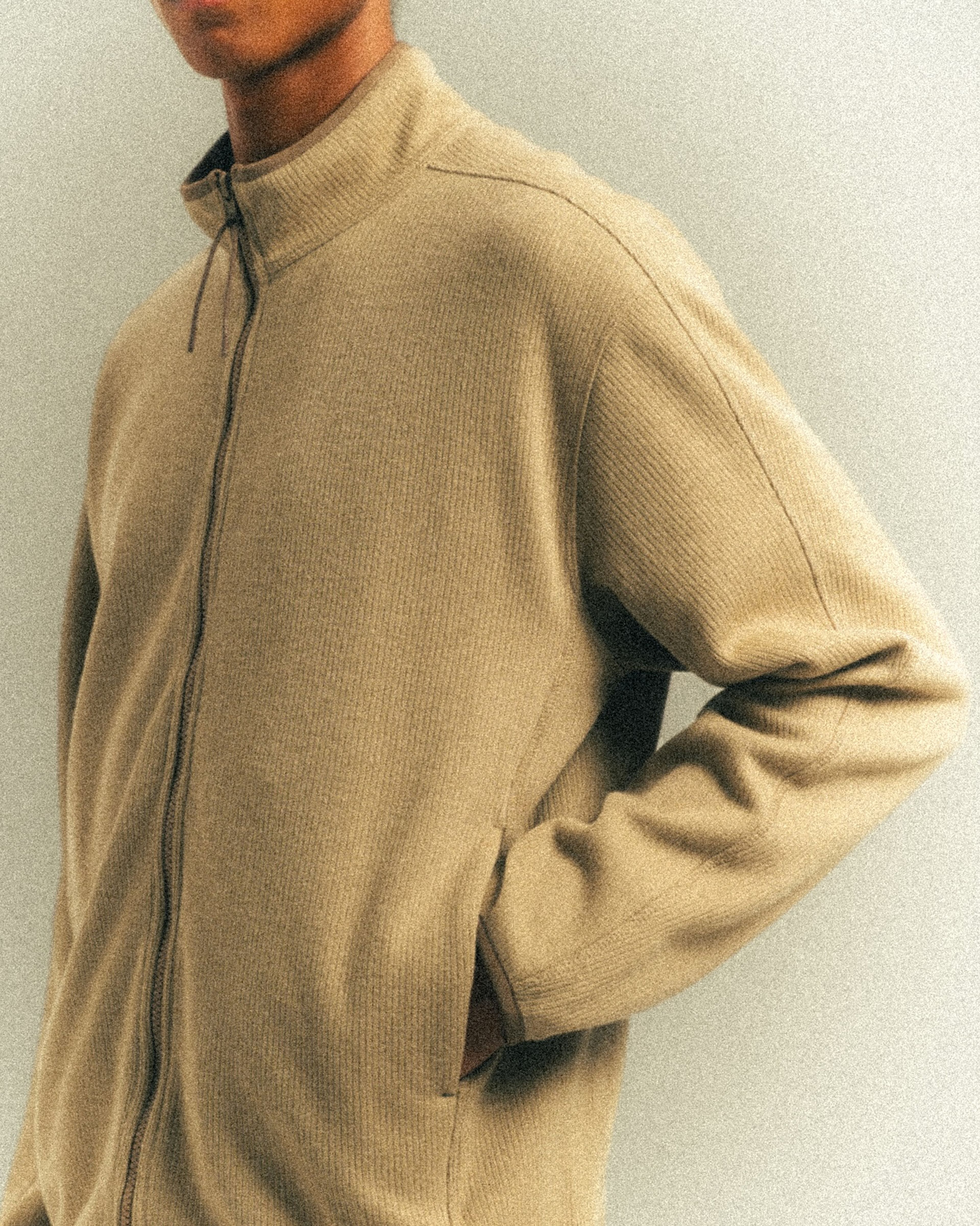 올라프 후세인, 러닝 캡슐 ‘A Decade in Motion’ 출시
