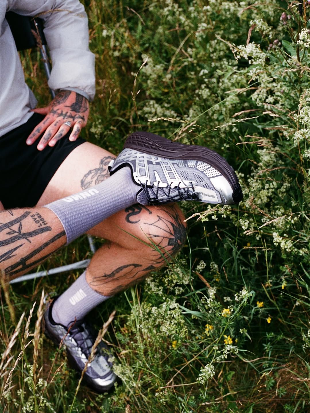 HOKA x UNNA 스피드고트 2