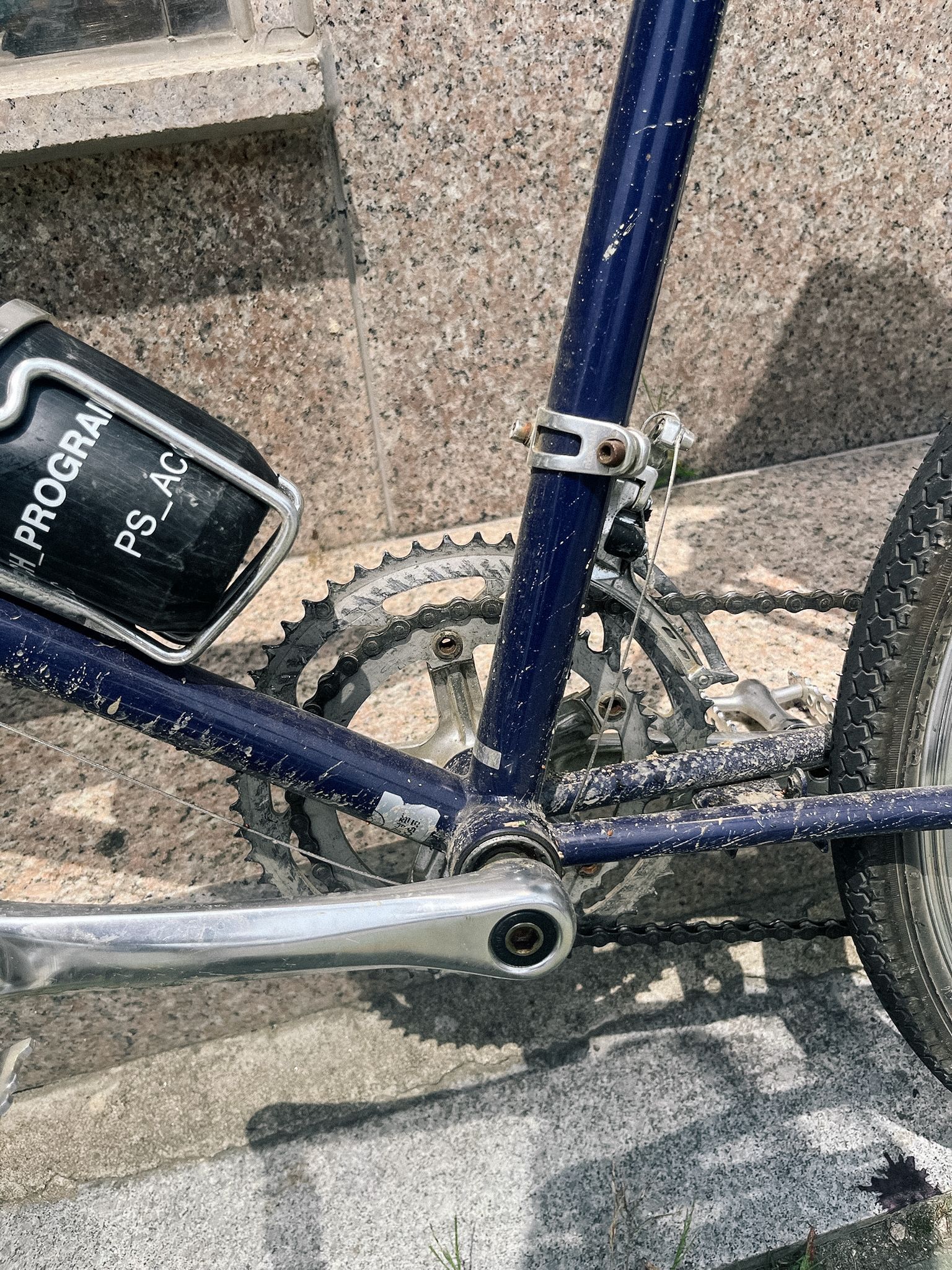 점점 더러워지는 자전거