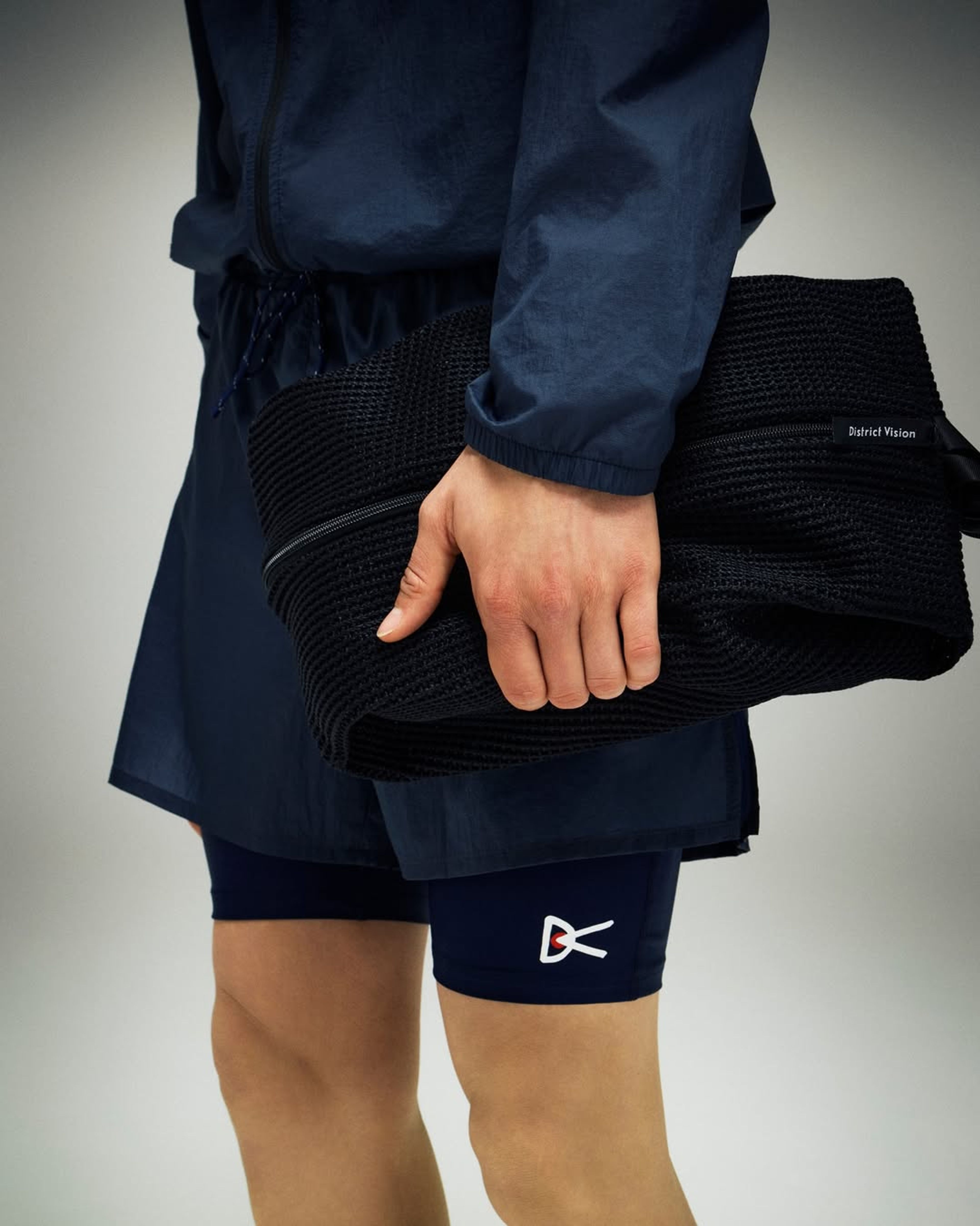 디스트릭트 비전, 2025 FW 컬렉션 ‘Solutions For Runners’ 공개
