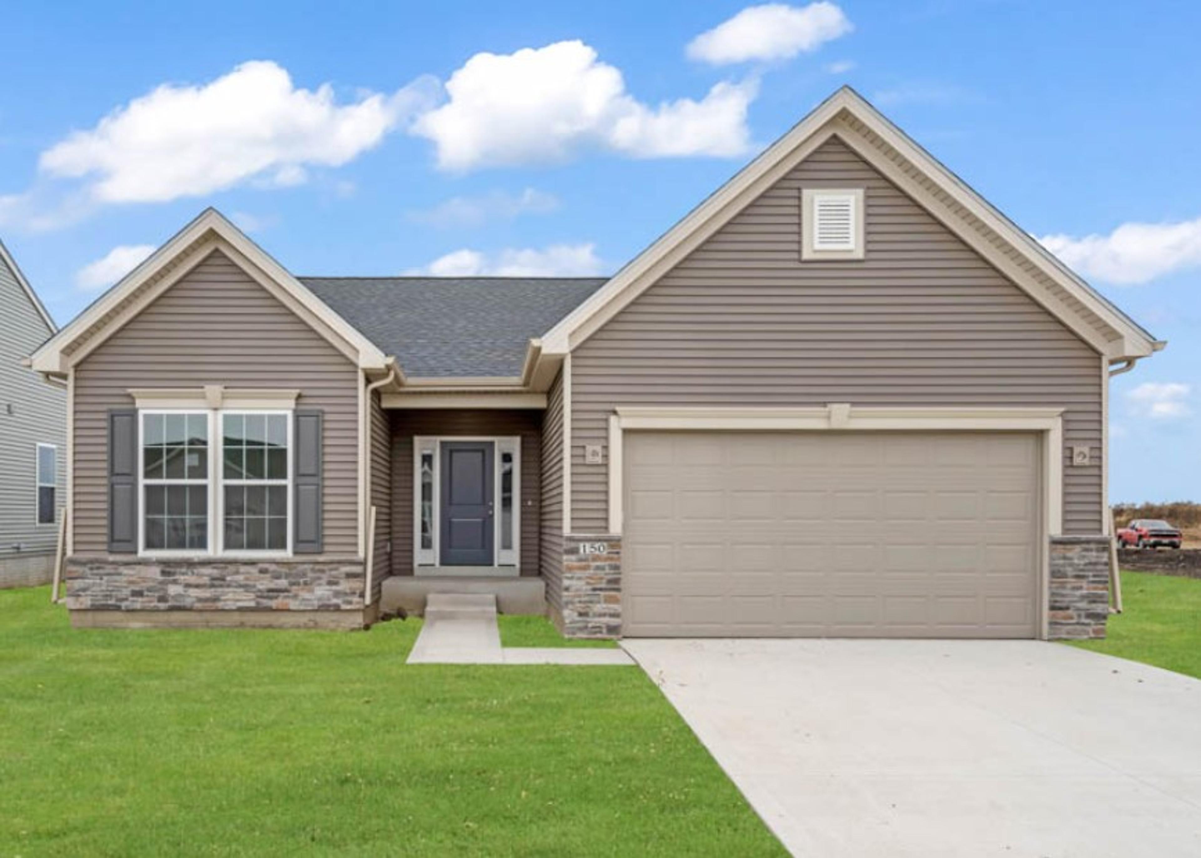 150 NW Rolling Circle Waukee, IA 50263