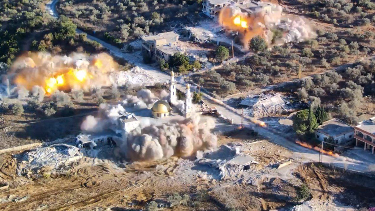 Explosions in southern Lebanon