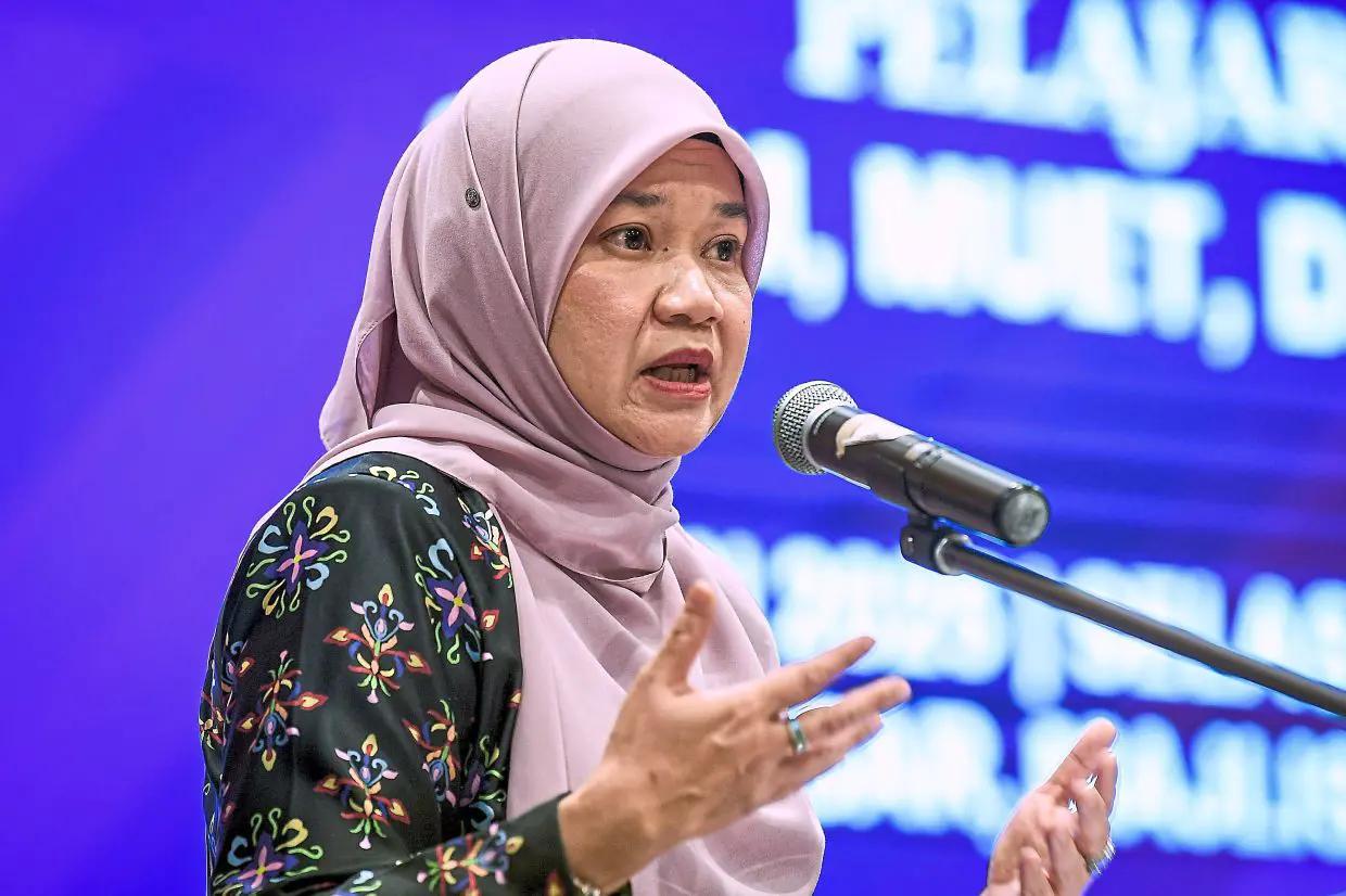 Fadhlina: Kesejahteraan Mental Komuniti Pendidikan Mesti Diutamakan Selepas Kematian Guru