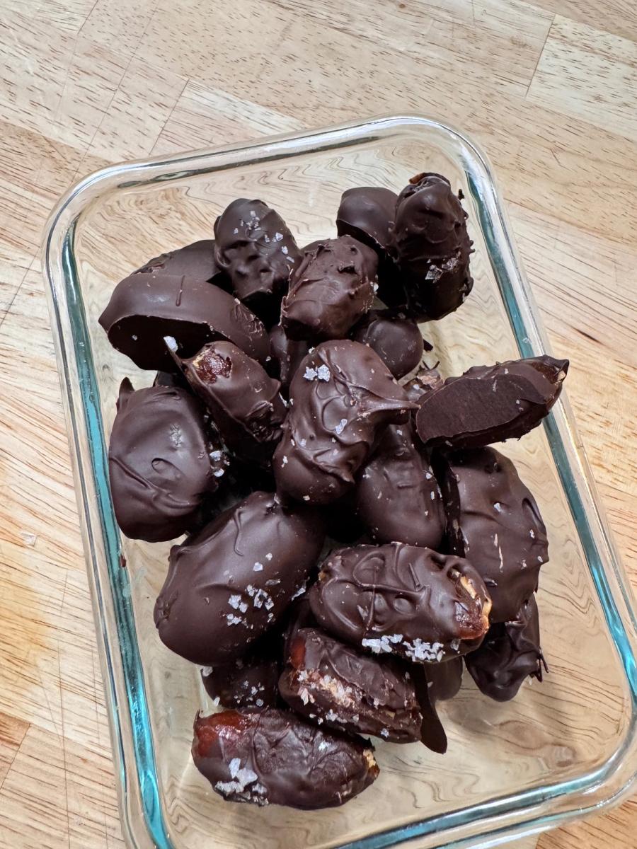 Chocolate Snickers Dates