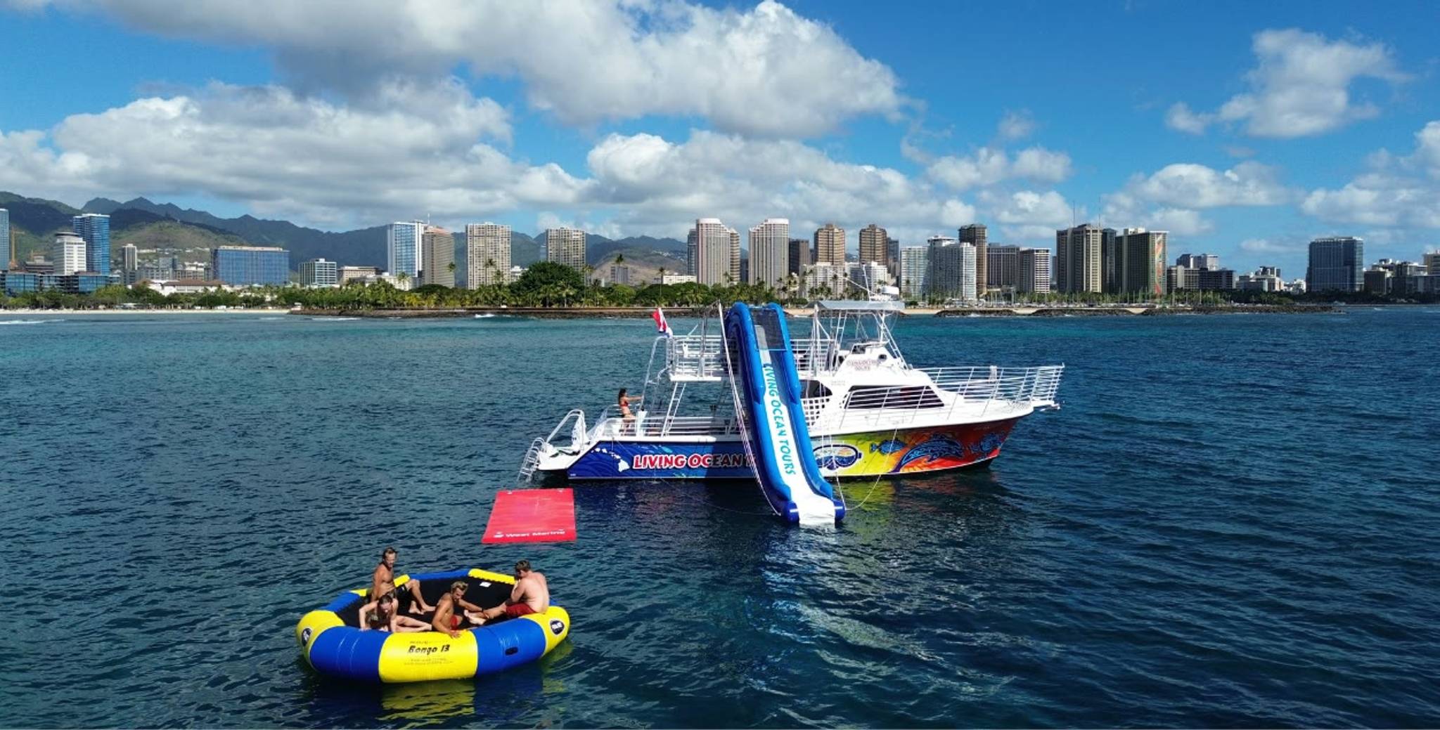 Waikiki Sunset Cruise photo