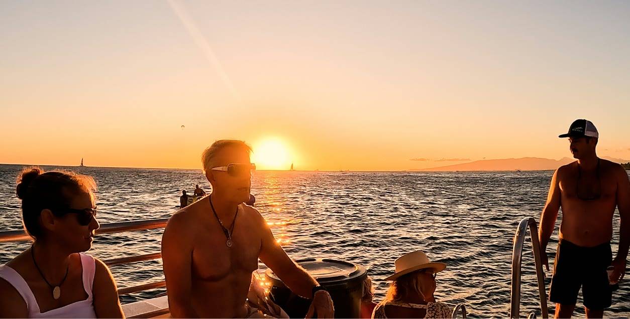 Waikiki Sunset Cruise photo