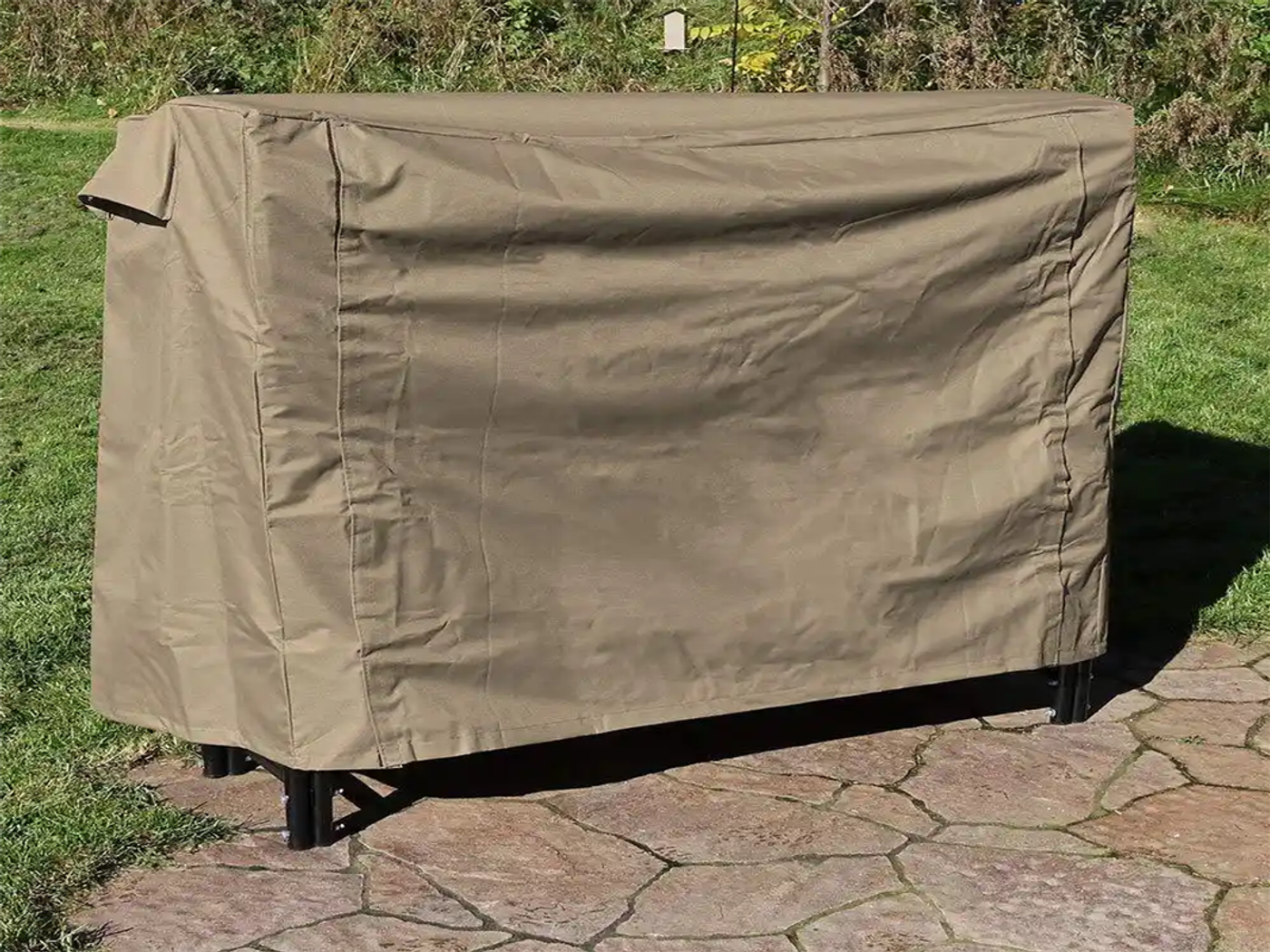 Outdoor rain cover