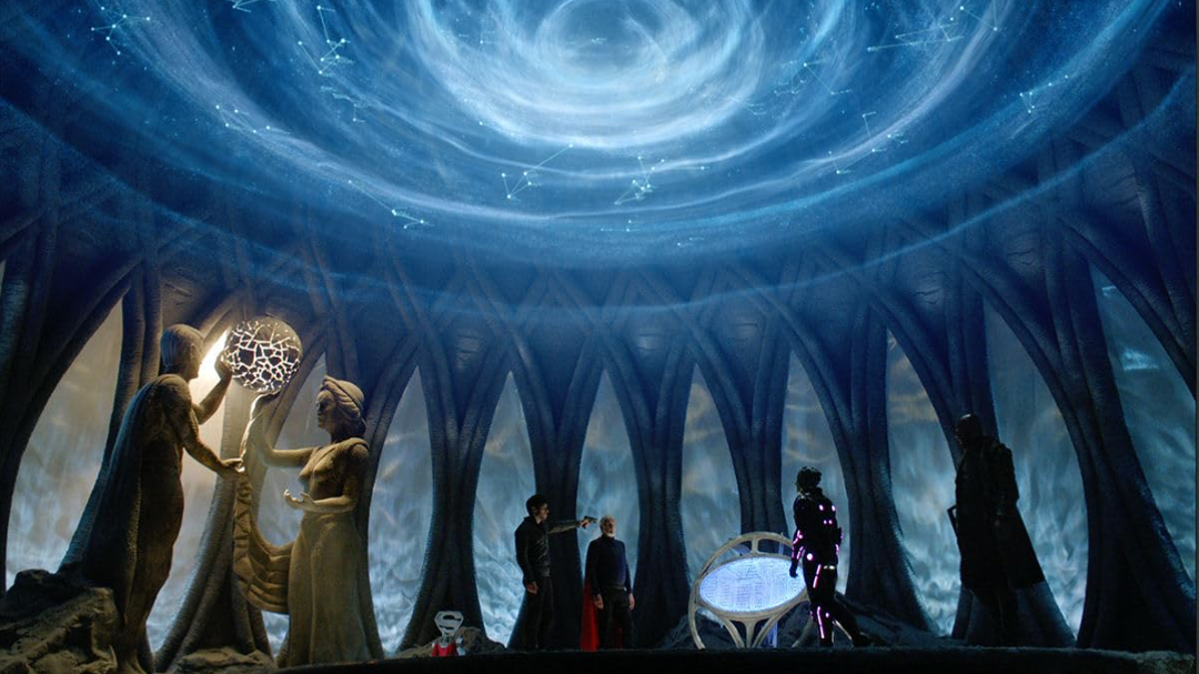 Brainiac opening a portal to the Phantom Zone in the Fortress.