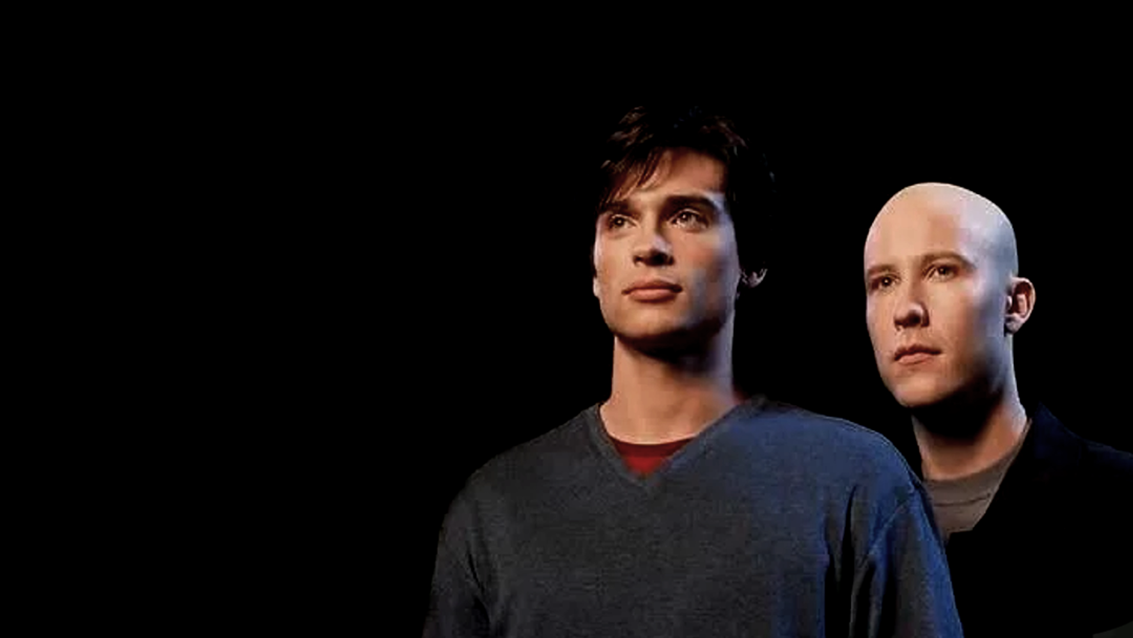 Tom Welling and Michael Rosenbaum circa the filming of the Smallville pilot.