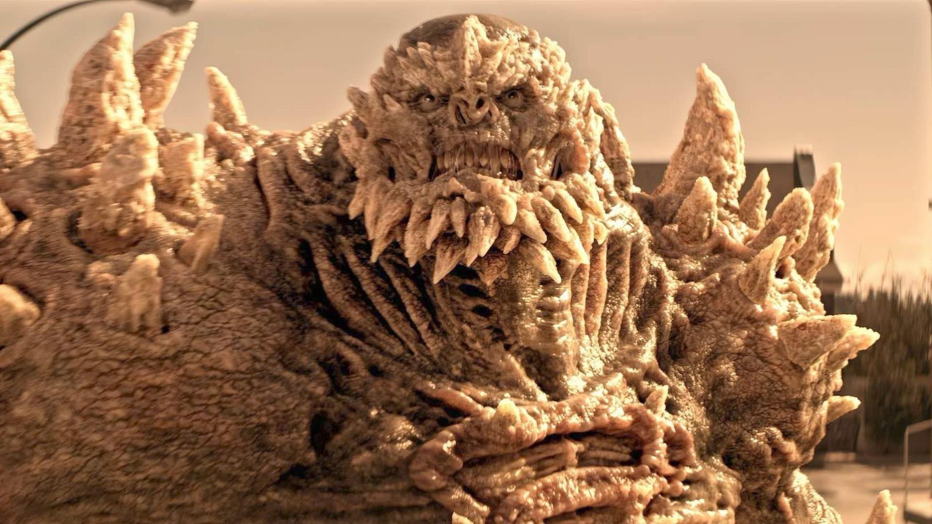 Doomsday looms over the battle of Smallville in "Superman and Lois"