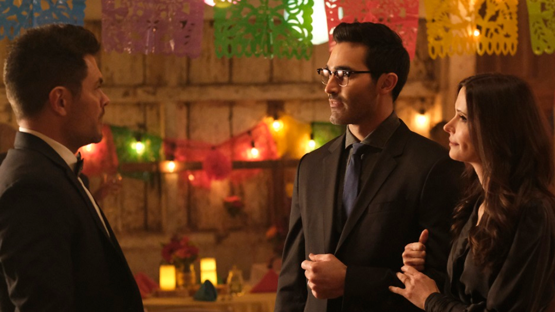 Clark, Lois, and Kyle are conversing at Sara's birthday party.