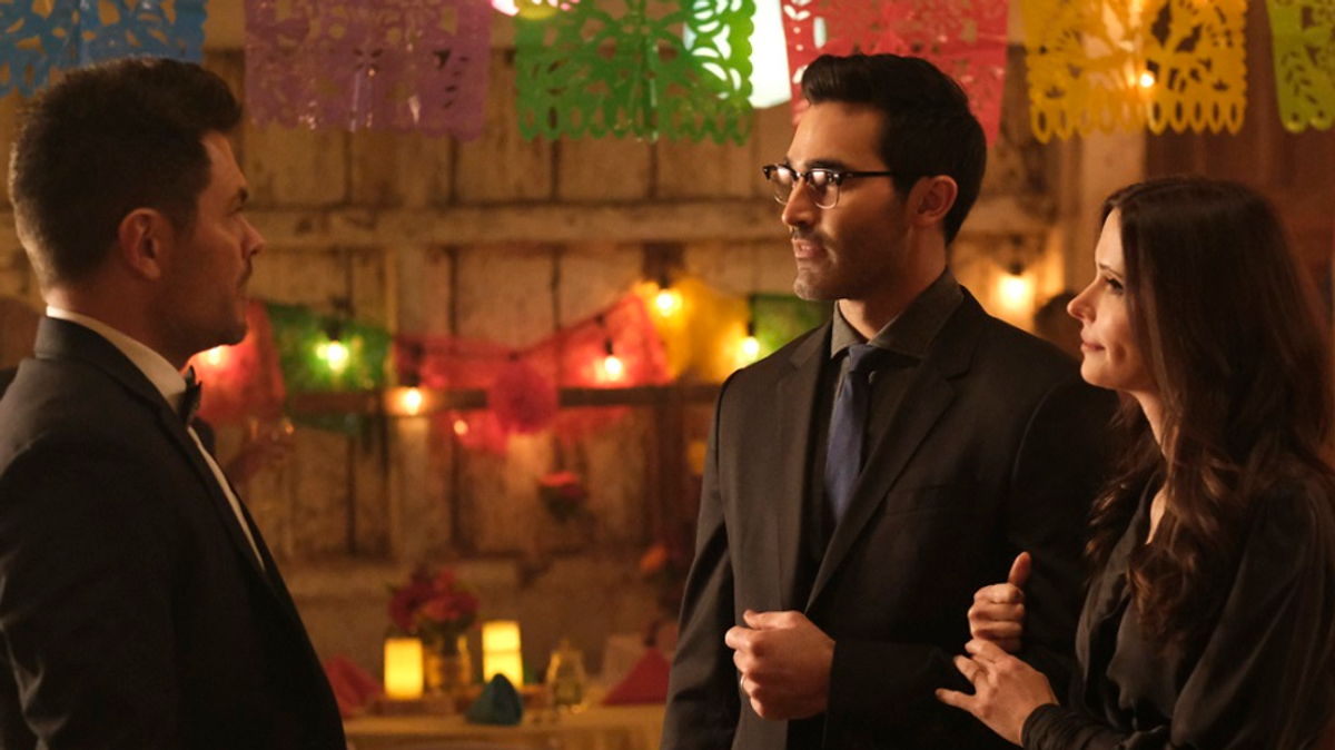 Clark, Lois, and Kyle are conversing at Sara's birthday party.