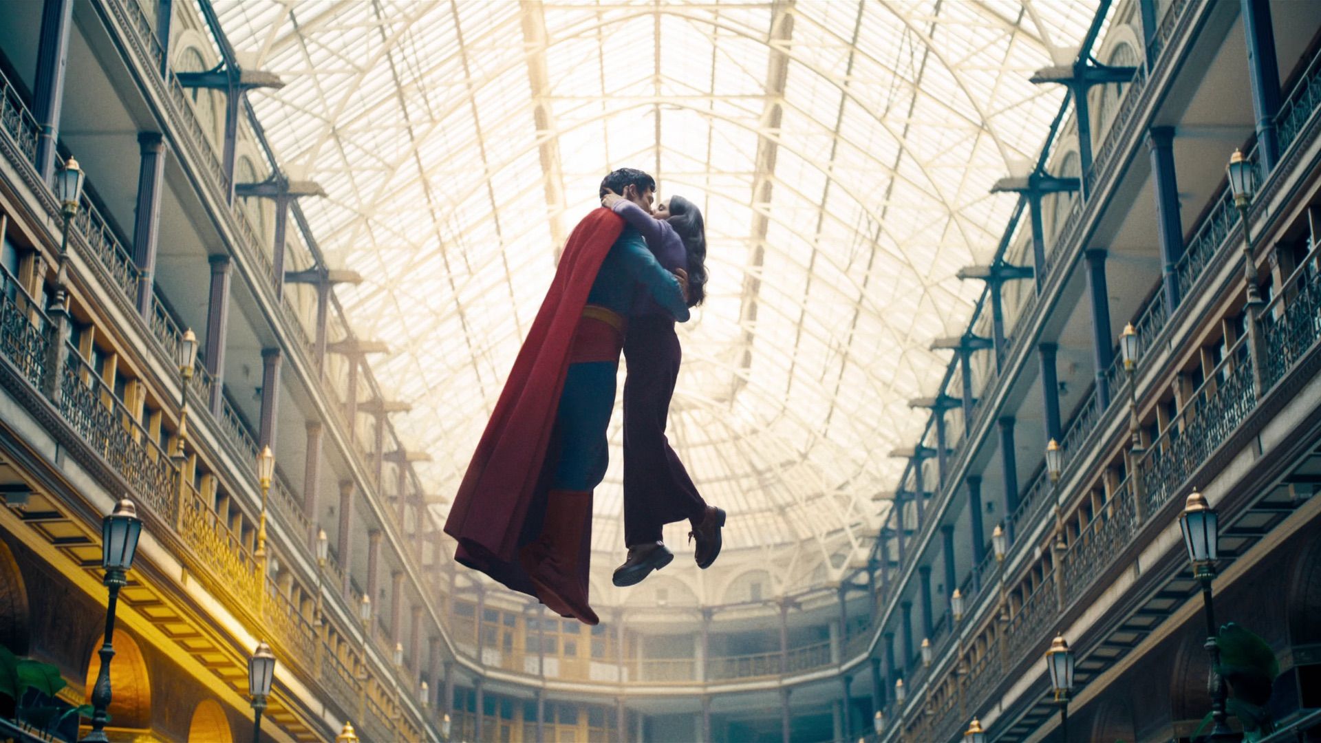 Superman and Lois Lane floating from James Gunn's upcoming Superman film