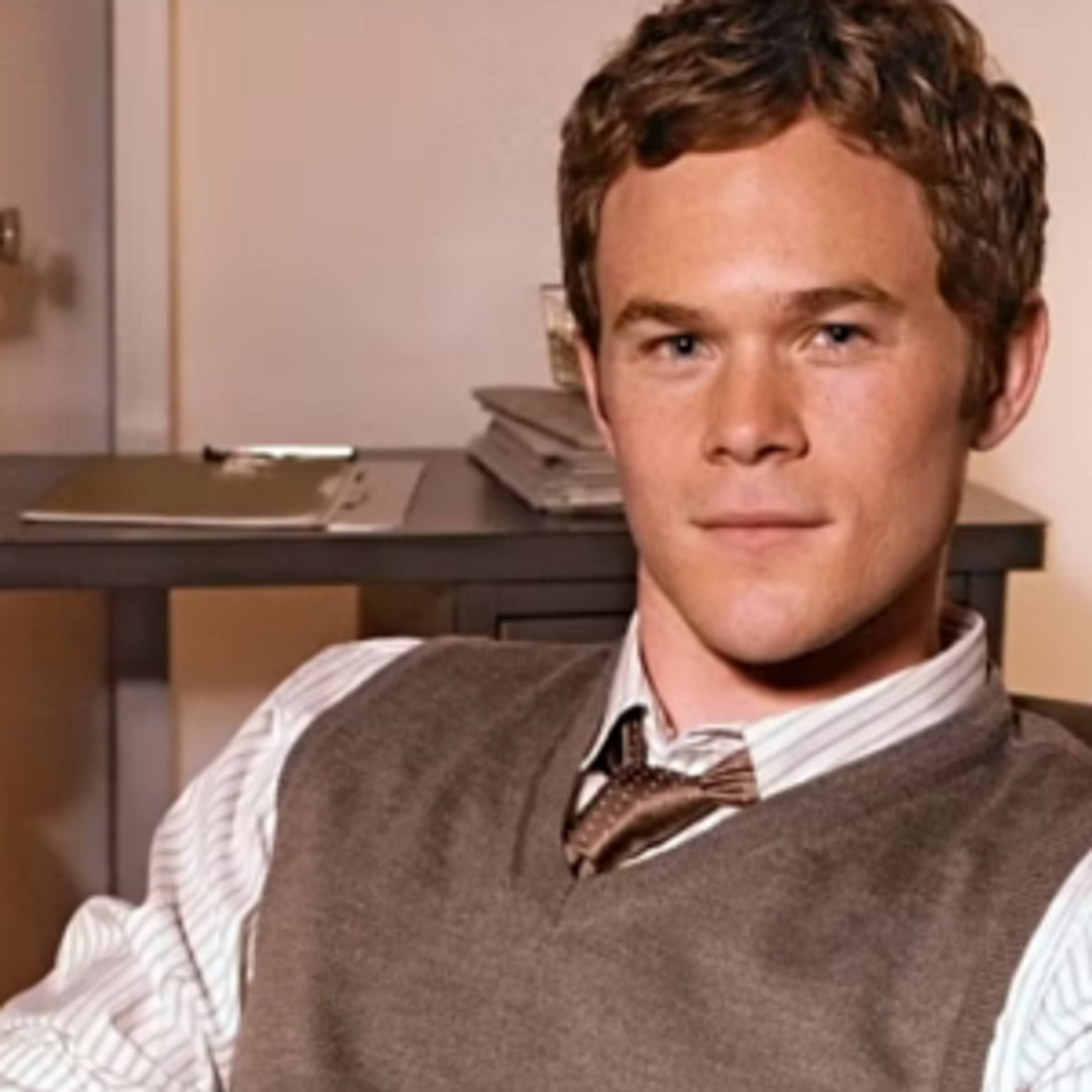 Aaron Ashmore's avatar