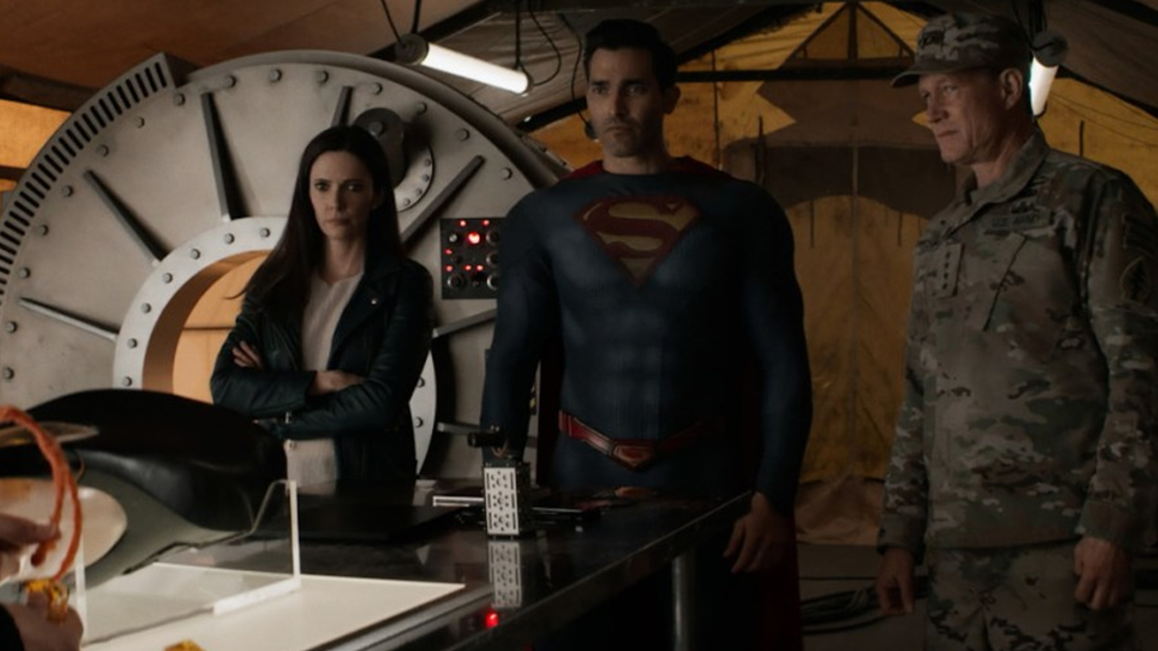 Superman, Lois, and Sam Lane.