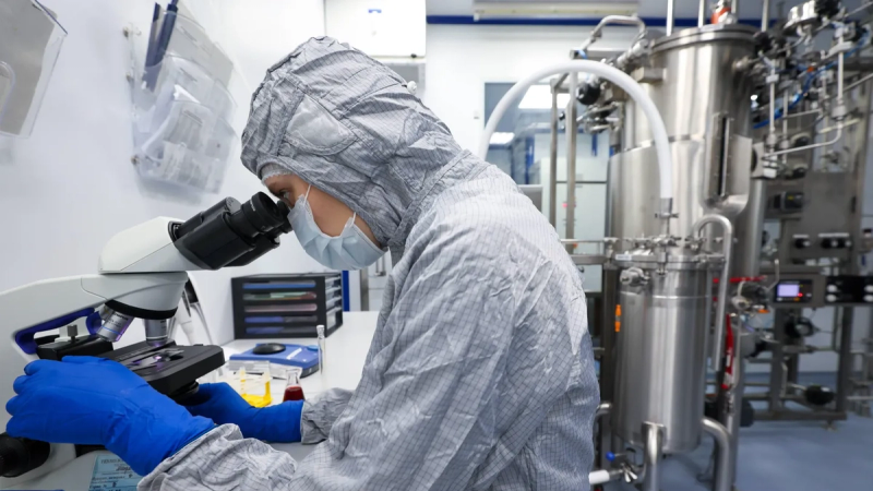 Covid-19 : au Japon, le premier médicament pour protéger les proches des personnes contaminées a été autorisé