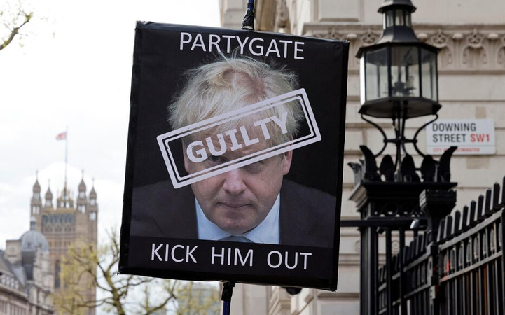 « Inexcusable » : en Angleterre, 23 000 morts du Covid-19 auraient pu être évités par un confinement plus précoce