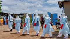Surto de ebola supera mil casos no Congo