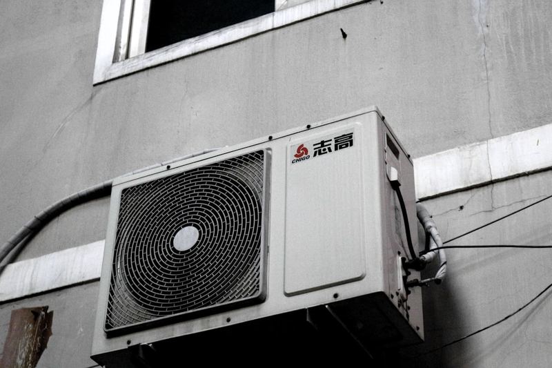 Unit outdoor AC dan pemasangannya — tukang ac terdekat