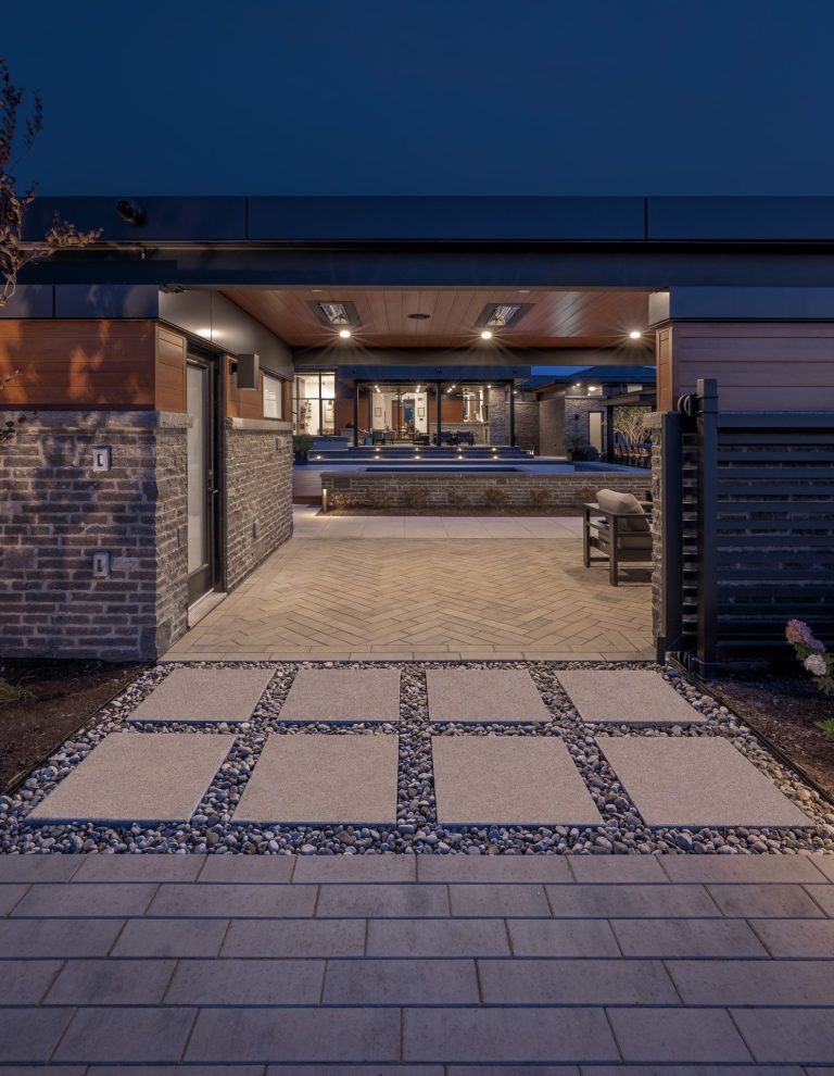 Brique Concept est la référence en produits d'aménagement paysager pour les professionnels et les particuliers