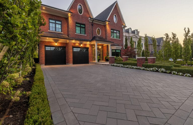 Brique Concept est la référence en produits d'aménagement paysager pour les professionnels et les particuliers