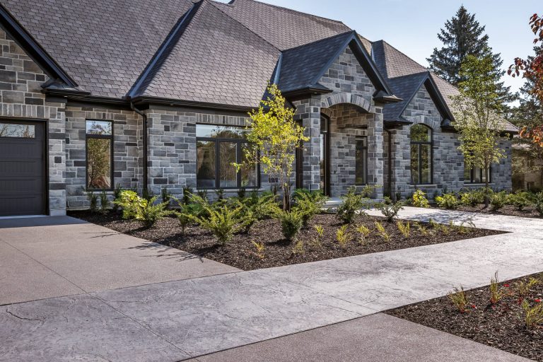 Brique Concept est la référence en produits d'aménagement paysager pour les professionnels et les particuliers