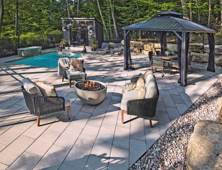 Brique Concept est la référence en produits d'aménagement paysager pour les professionnels et les particuliers