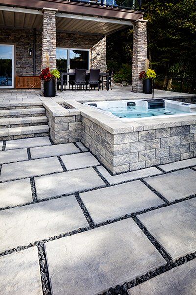 Brique Concept est la référence en produits d'aménagement paysager pour les professionnels et les particuliers