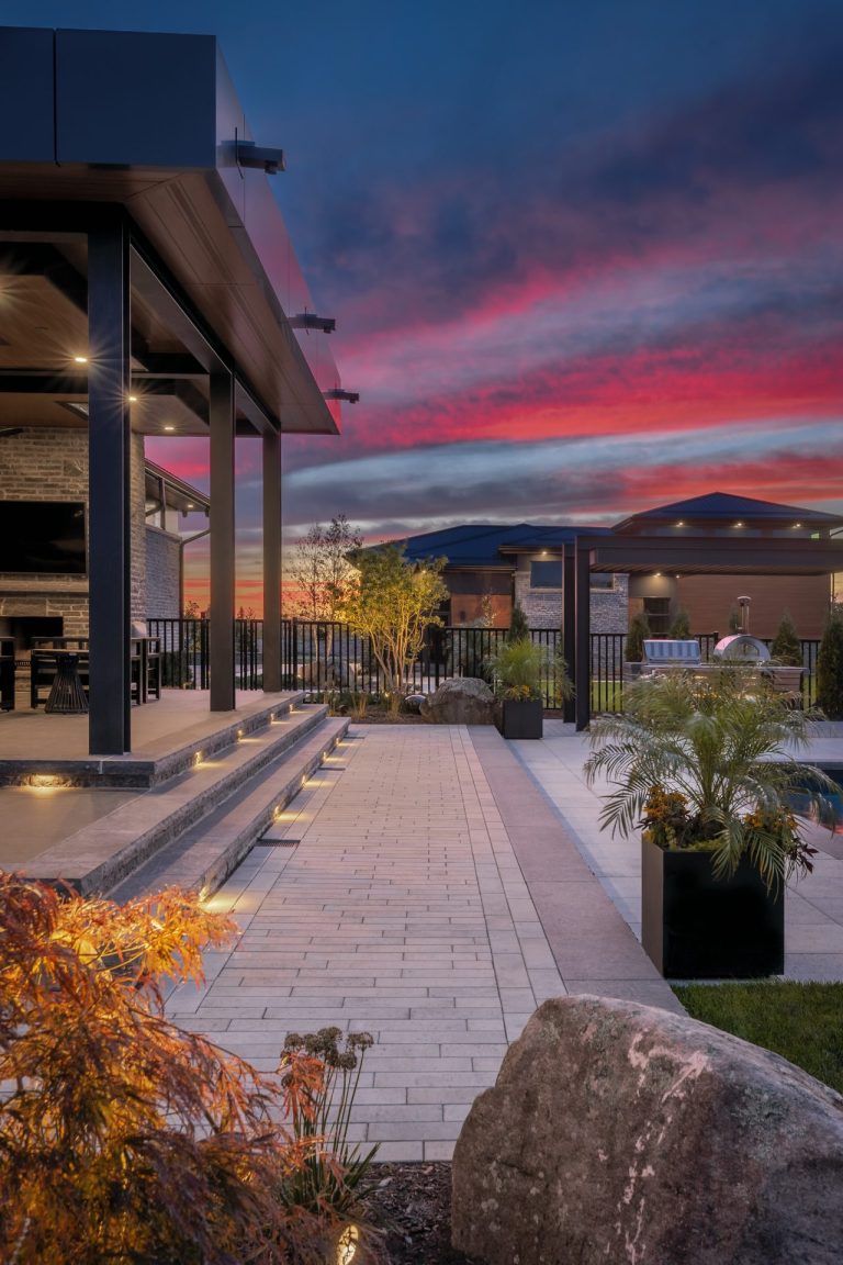 Brique Concept est la référence en produits d'aménagement paysager pour les professionnels et les particuliers