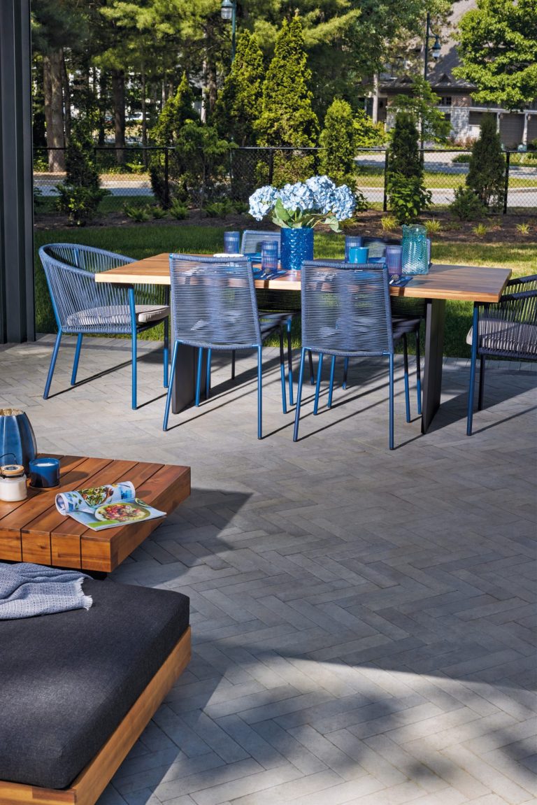 Brique Concept est la référence en produits d'aménagement paysager pour les professionnels et les particuliers