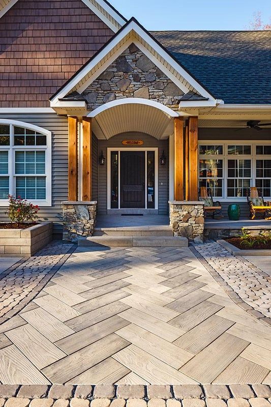 Brique Concept est la référence en produits d'aménagement paysager pour les professionnels et les particuliers