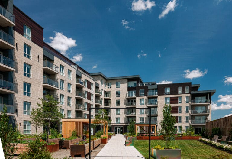 Brique Concept est la référence en produits d'aménagement paysager pour les professionnels et les particuliers