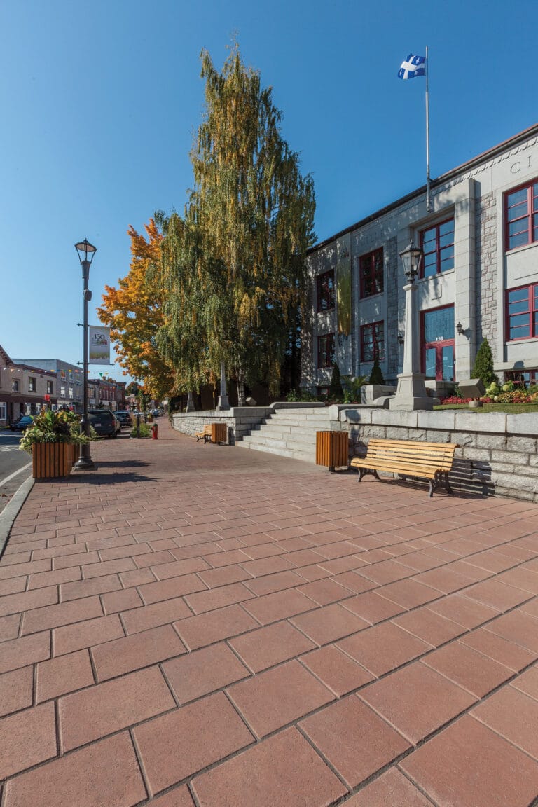 Brique Concept est la référence en produits d'aménagement paysager pour les professionnels et les particuliers