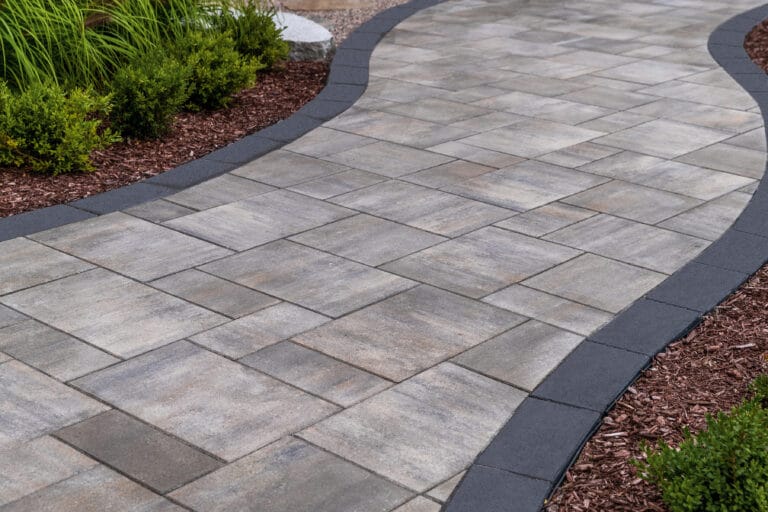 Brique Concept est la référence en produits d'aménagement paysager pour les professionnels et les particuliers