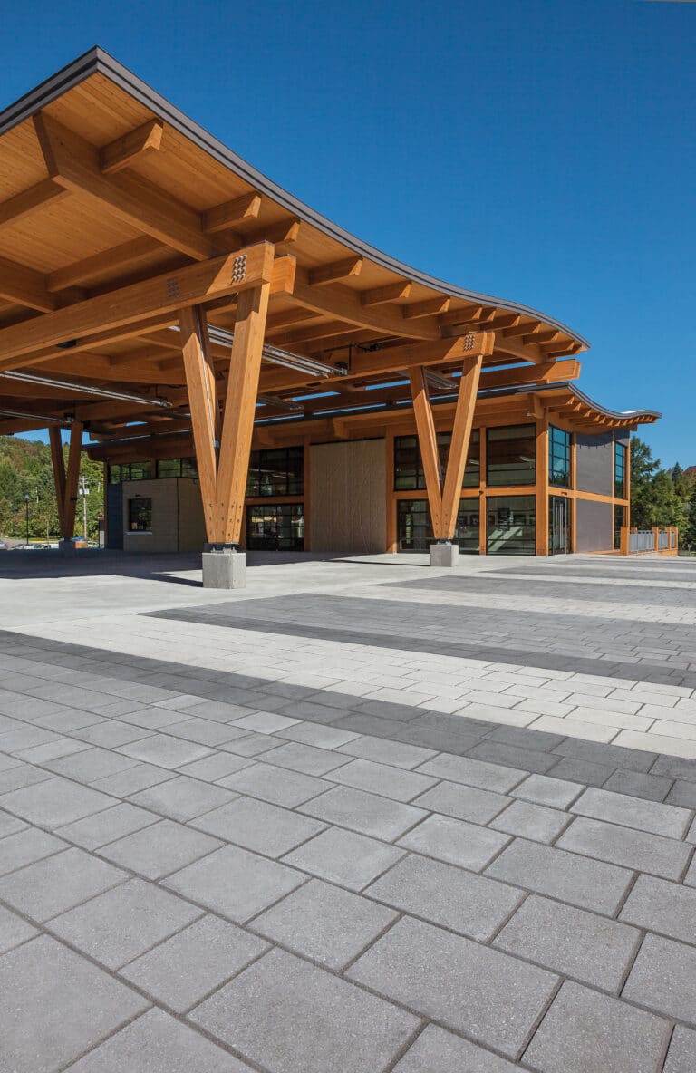 Brique Concept est la référence en produits d'aménagement paysager pour les professionnels et les particuliers