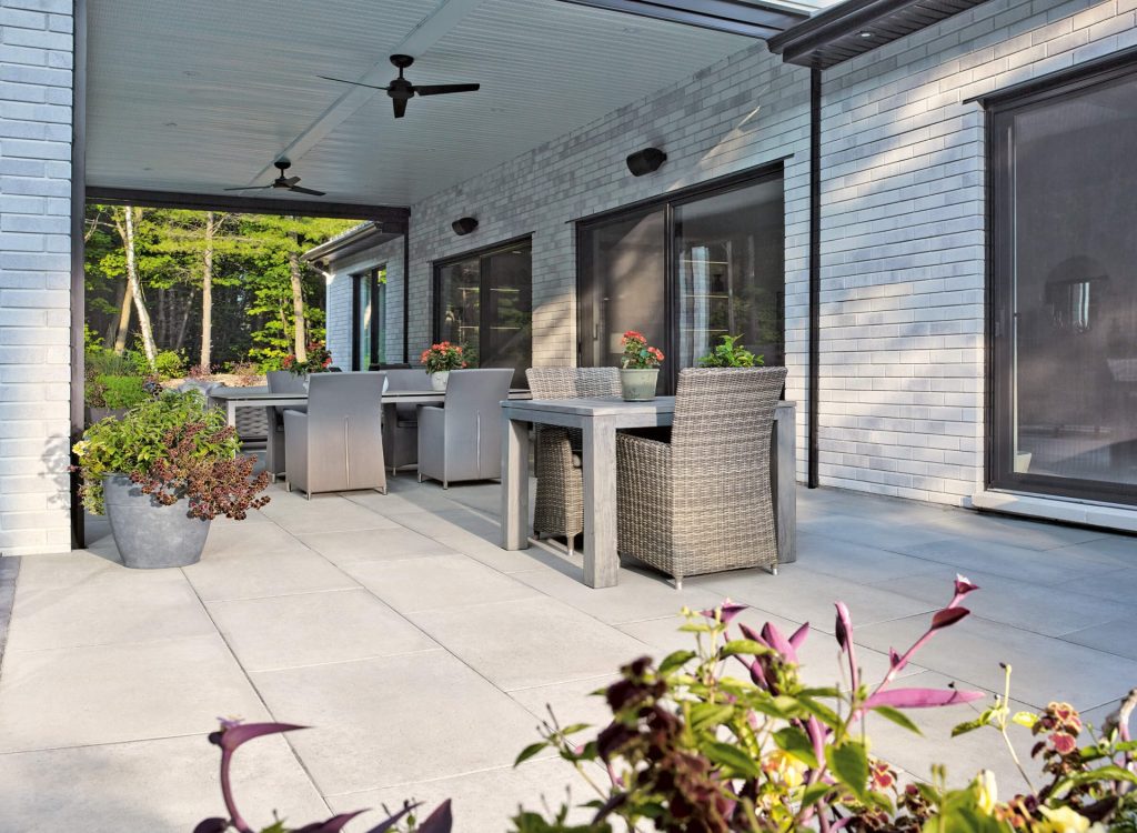 Brique Concept est la référence en produits d'aménagement paysager pour les professionnels et les particuliers