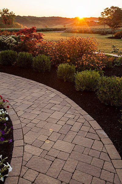 Brique Concept est la référence en produits d'aménagement paysager pour les professionnels et les particuliers