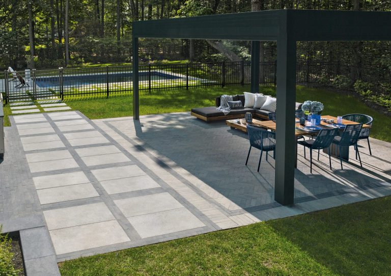 Brique Concept est la référence en produits d'aménagement paysager pour les professionnels et les particuliers