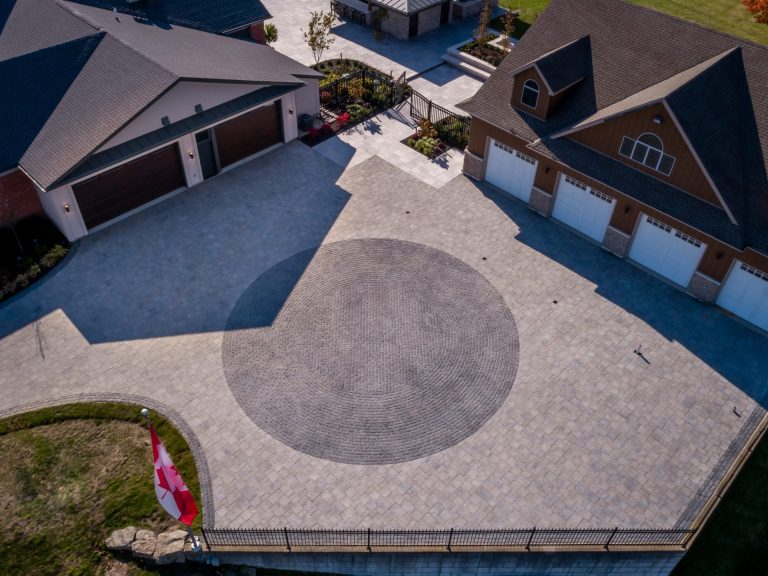 Brique Concept est la référence en produits d'aménagement paysager pour les professionnels et les particuliers