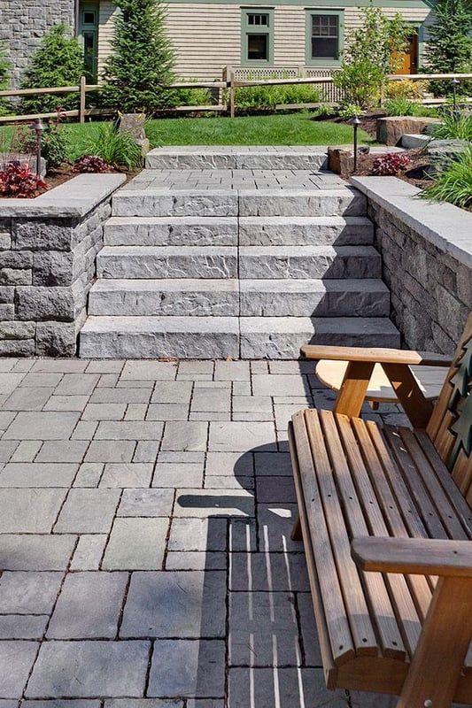 Brique Concept est la référence en produits d'aménagement paysager pour les professionnels et les particuliers