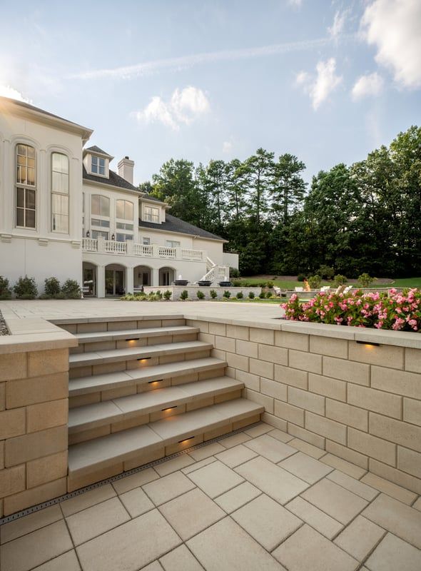 Brique Concept est la référence en produits d'aménagement paysager pour les professionnels et les particuliers