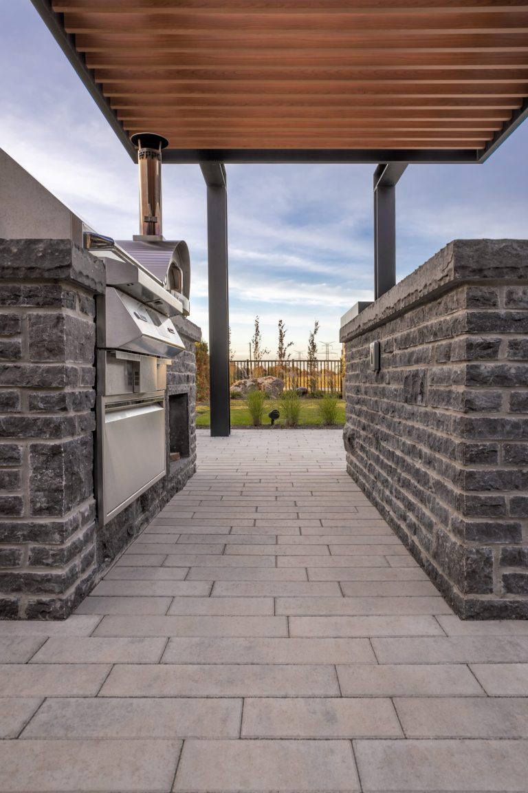 Brique Concept est la référence en produits d'aménagement paysager pour les professionnels et les particuliers