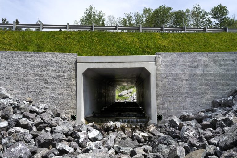 Brique Concept est la référence en produits d'aménagement paysager pour les professionnels et les particuliers