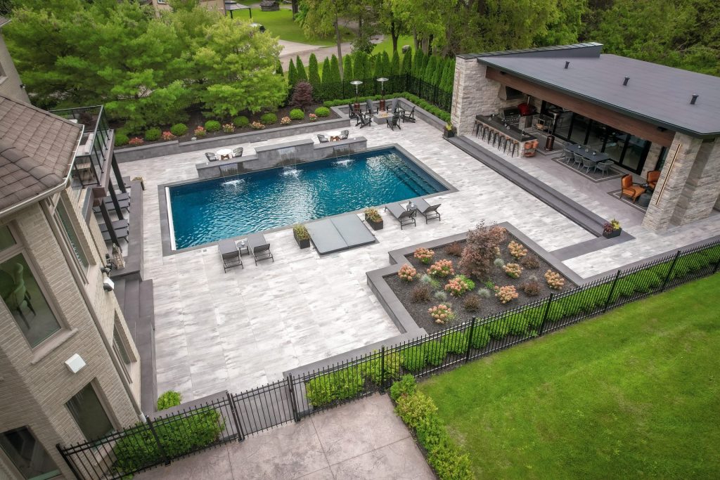 Brique Concept est la référence en produits d'aménagement paysager pour les professionnels et les particuliers