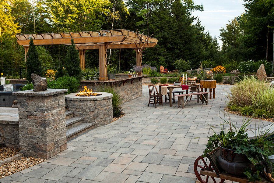 Brique Concept est la référence en produits d'aménagement paysager pour les professionnels et les particuliers