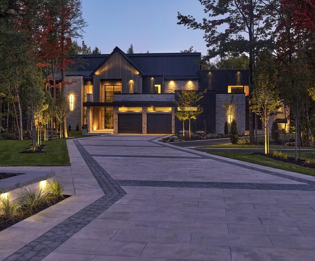 Brique Concept est la référence en produits d'aménagement paysager pour les professionnels et les particuliers