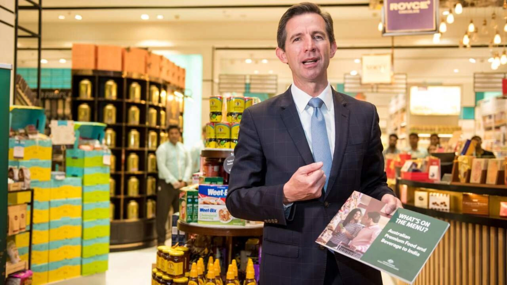 Mr Simon Birmingham at the launch of TasteofAustralia in India