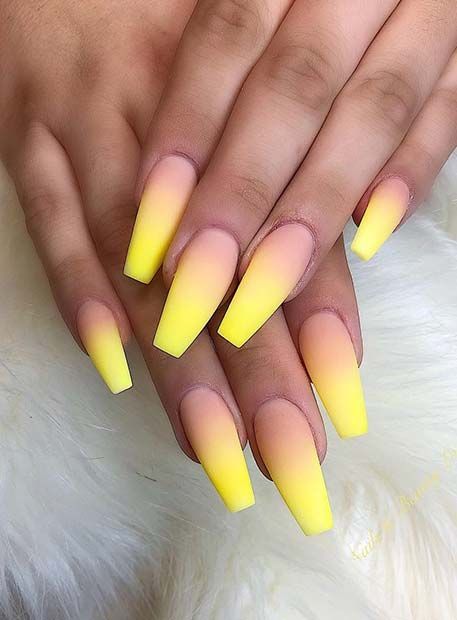 Diseño de uñas: Tendencias 2020 – 2021 amarillo