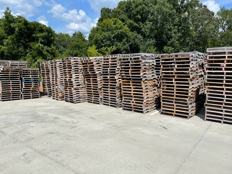 Repaired Pallets For Sale - BUY/SELL/RECYCLE - Verde Trader - Verde Trader